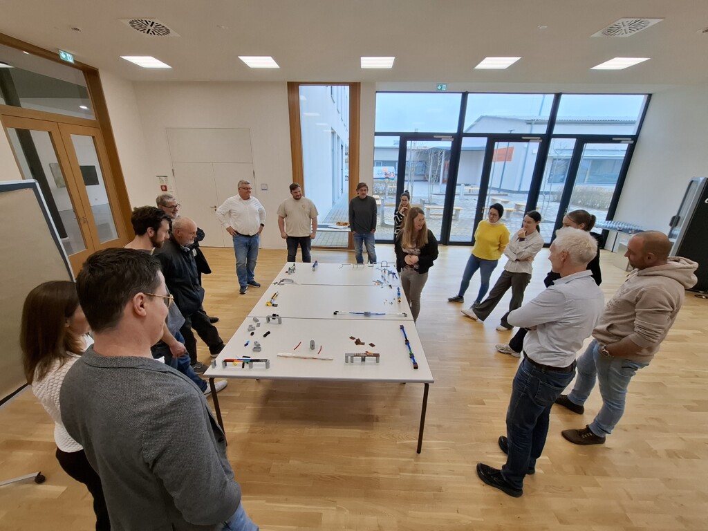 Erfahrungswissen sichtbar machen: Workshop mit LEGO® Serious Play®
